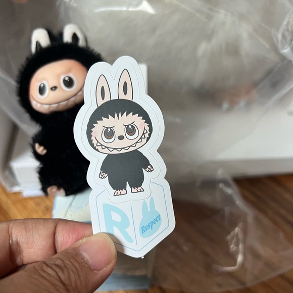 Pin for love R black - Picture 1 of 5